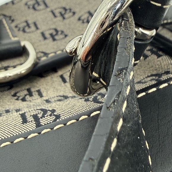 VTG Dooney & Bourke Canvas Double Pocket Satchel Gray DB Monogram Crossbody - Picture 7 of 16